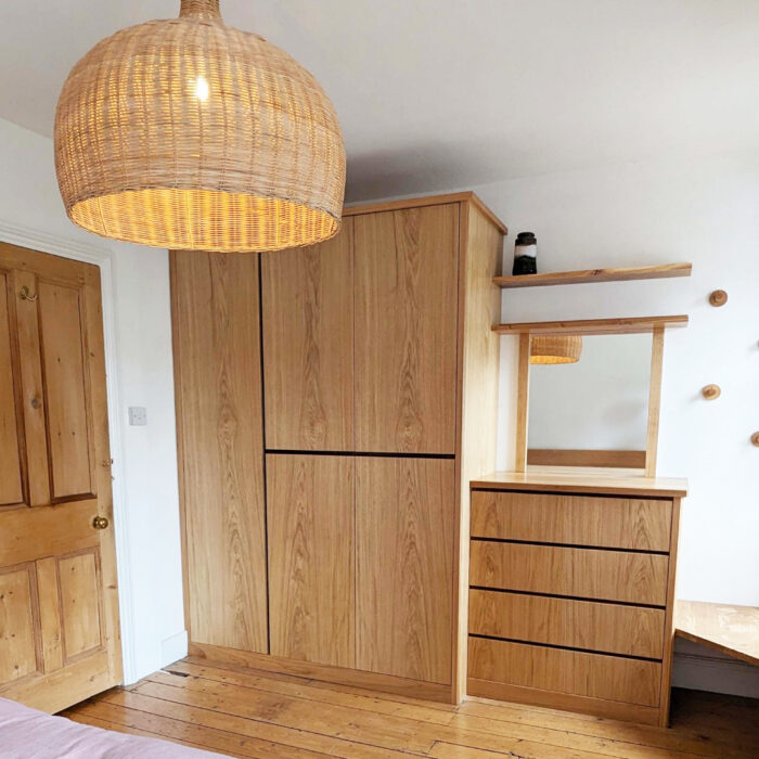 Fitted Oak Wardrobes