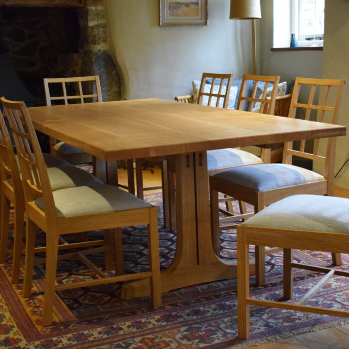 Taunton Table