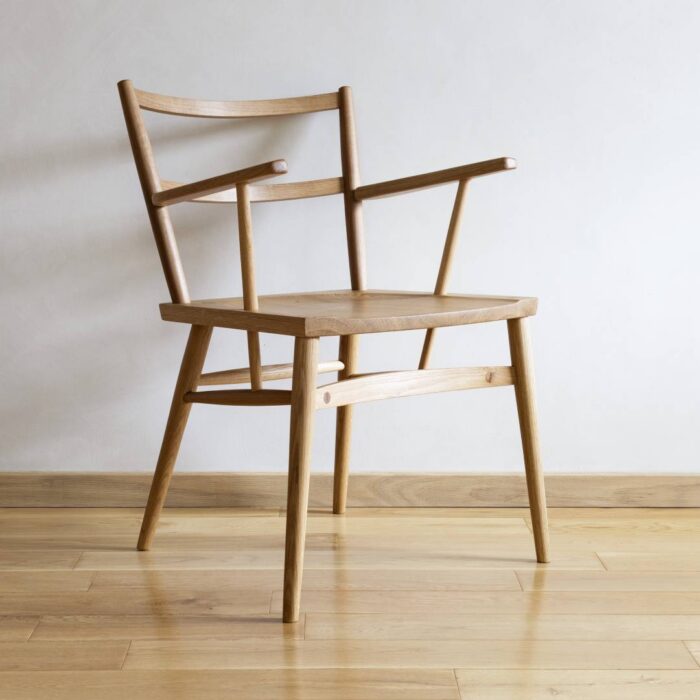Leo Chair
